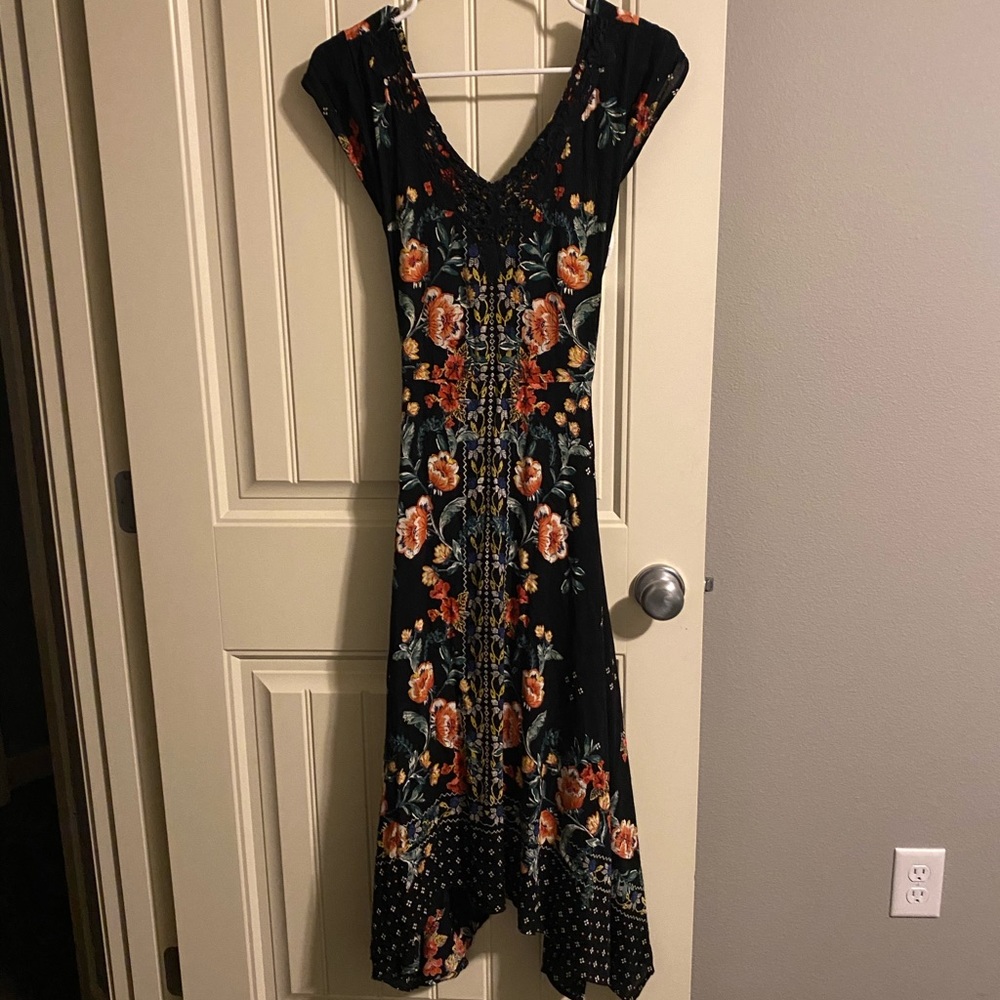 LOLA Dress